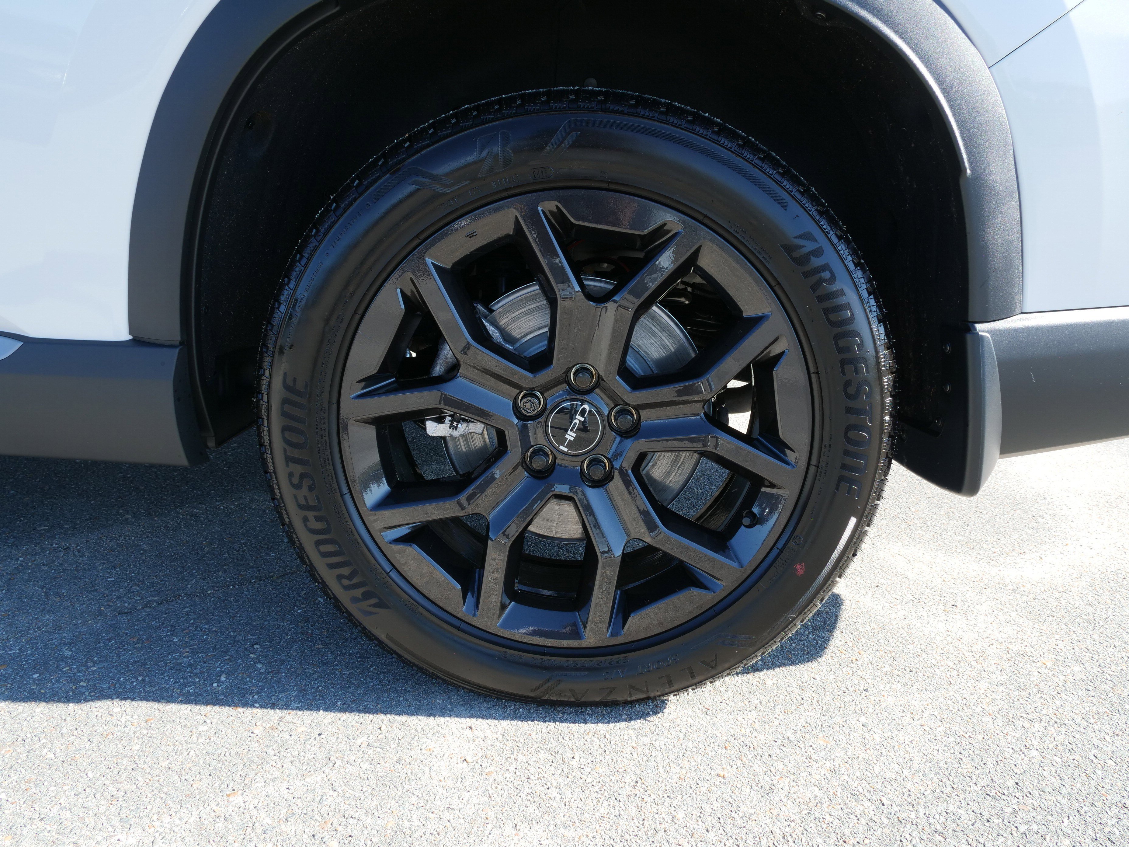 Used 2025 Honda Pilot Touring image 12