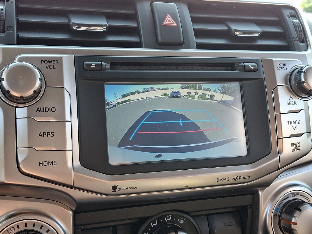 Used 2018 Toyota 4Runner SR5 AWD/4WD image 20