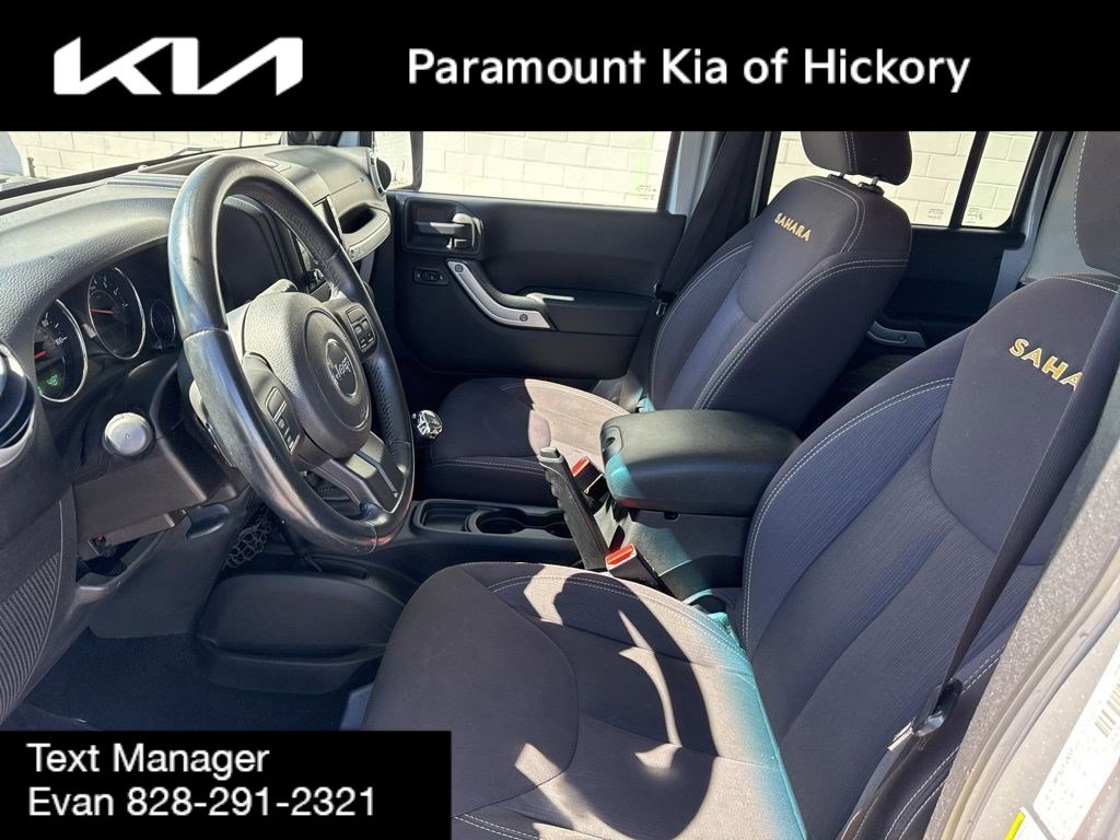 Used 2013 Jeep Wrangler Unlimited Sahara w/ Dual Top Group image 15