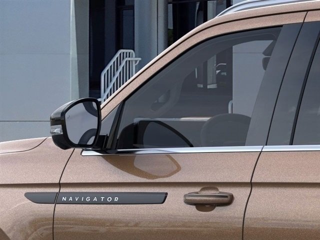 New 2025 Lincoln Navigator L Black Label image 20