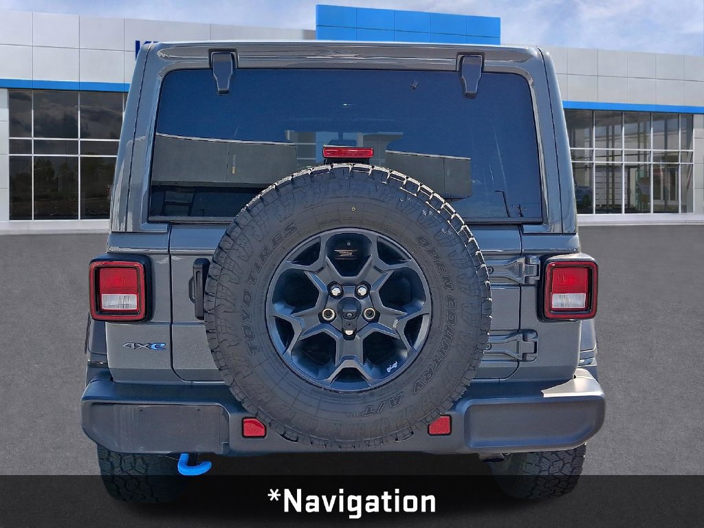 Used 2023 Jeep Wrangler Unlimited w/ Sun & Screen Package AWD/4WD image 7