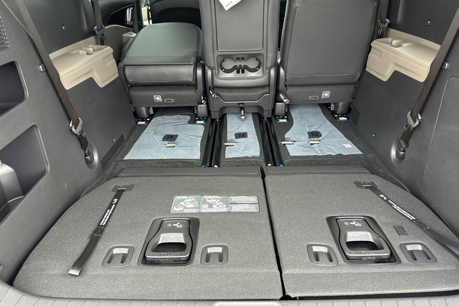 New 2026 Kia Carnival image 16