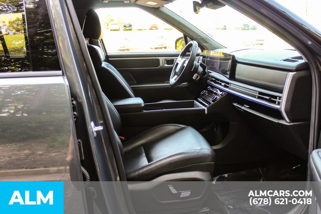Used 2024 Hyundai Santa Fe Limited FWD image 18