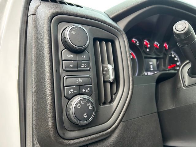 Certified 2024 Chevrolet Silverado 1500 Custom w/ LPO, Dark Essentials Package image 35