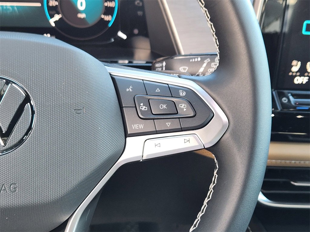 New 2026 Volkswagen Atlas Cross Sport SE image 10