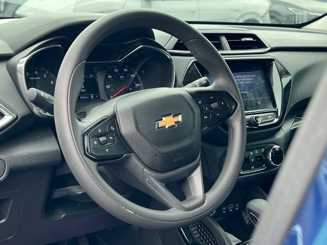 Used 2021 Chevrolet TrailBlazer LT w/ Convenience Package FWD image 9