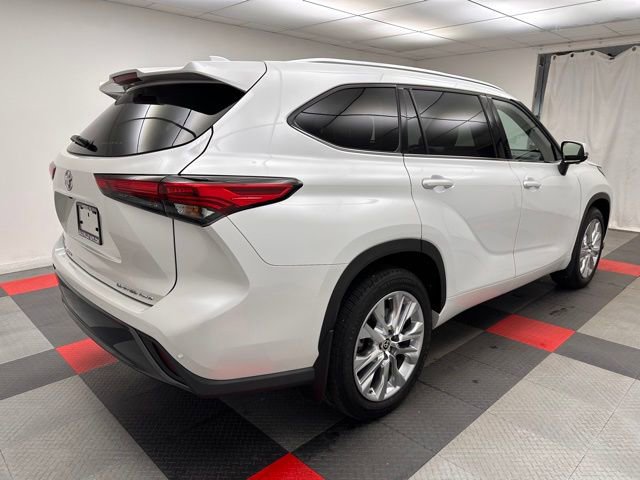 Used 2023 Toyota Highlander Limited AWD/4WD image 6