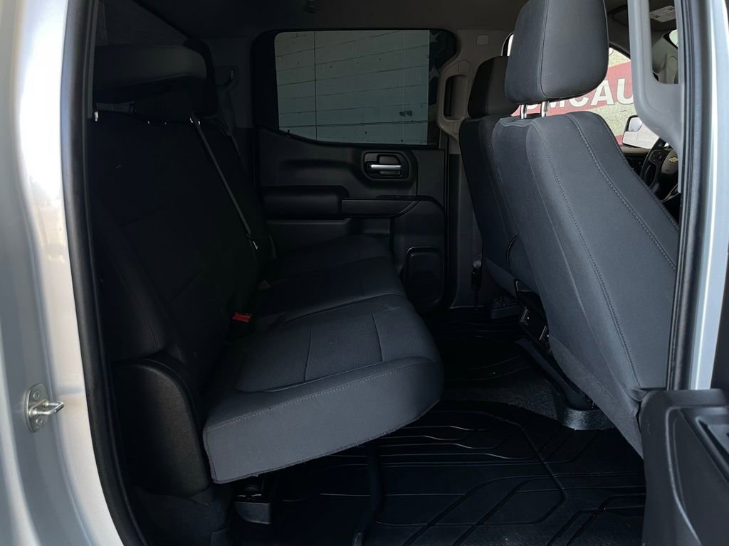 Used 2021 Chevrolet Silverado 1500 Custom image 16