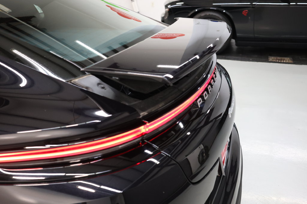 Used 2025 Porsche Panamera image 65