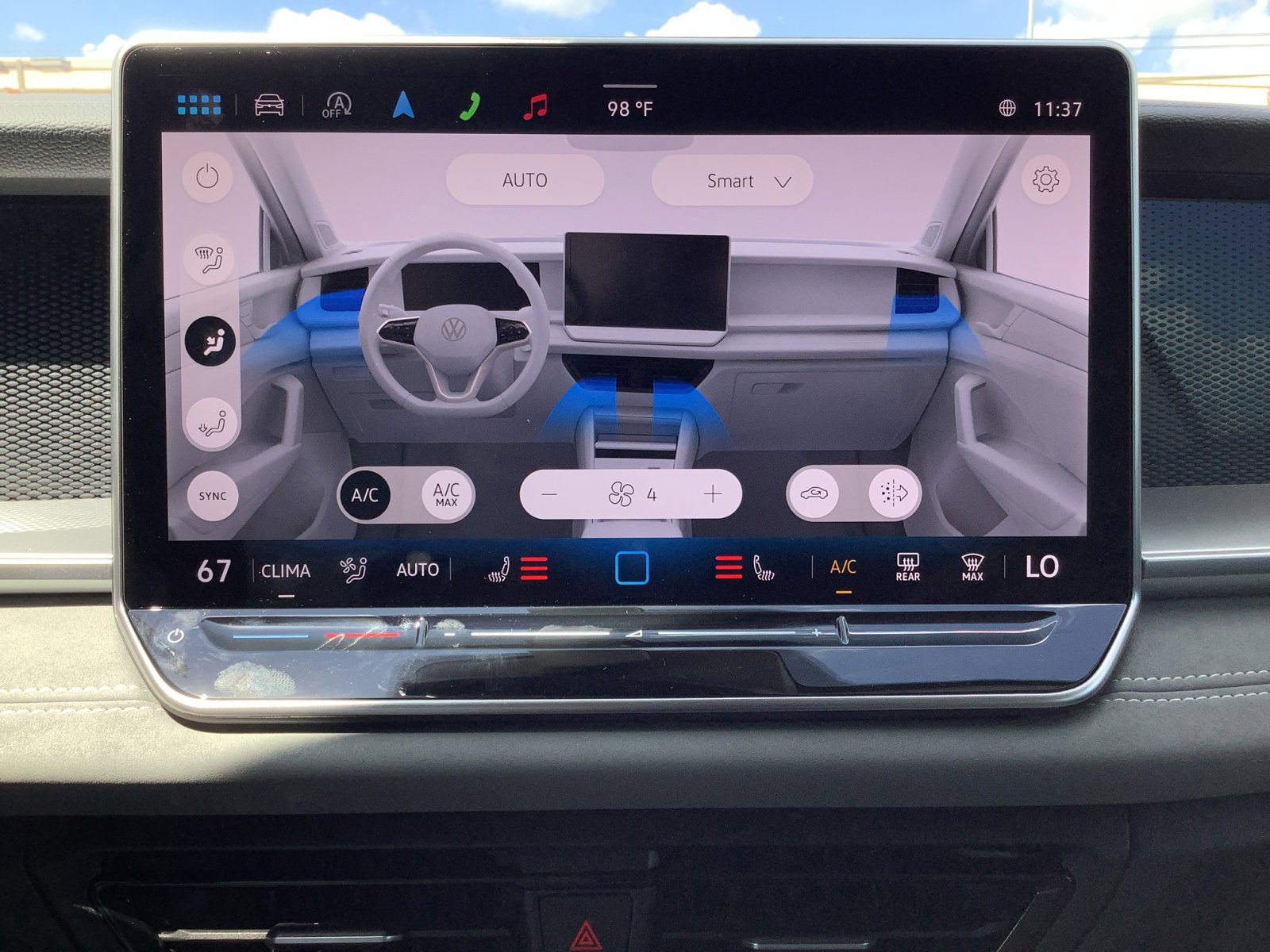 New 2026 Volkswagen Tiguan SE FWD image 25