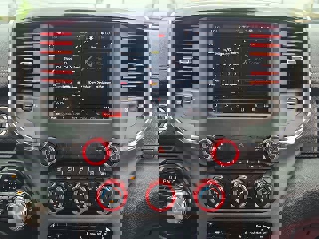 Used 2022 RAM 2500 Laramie w/ Night Edition image 21