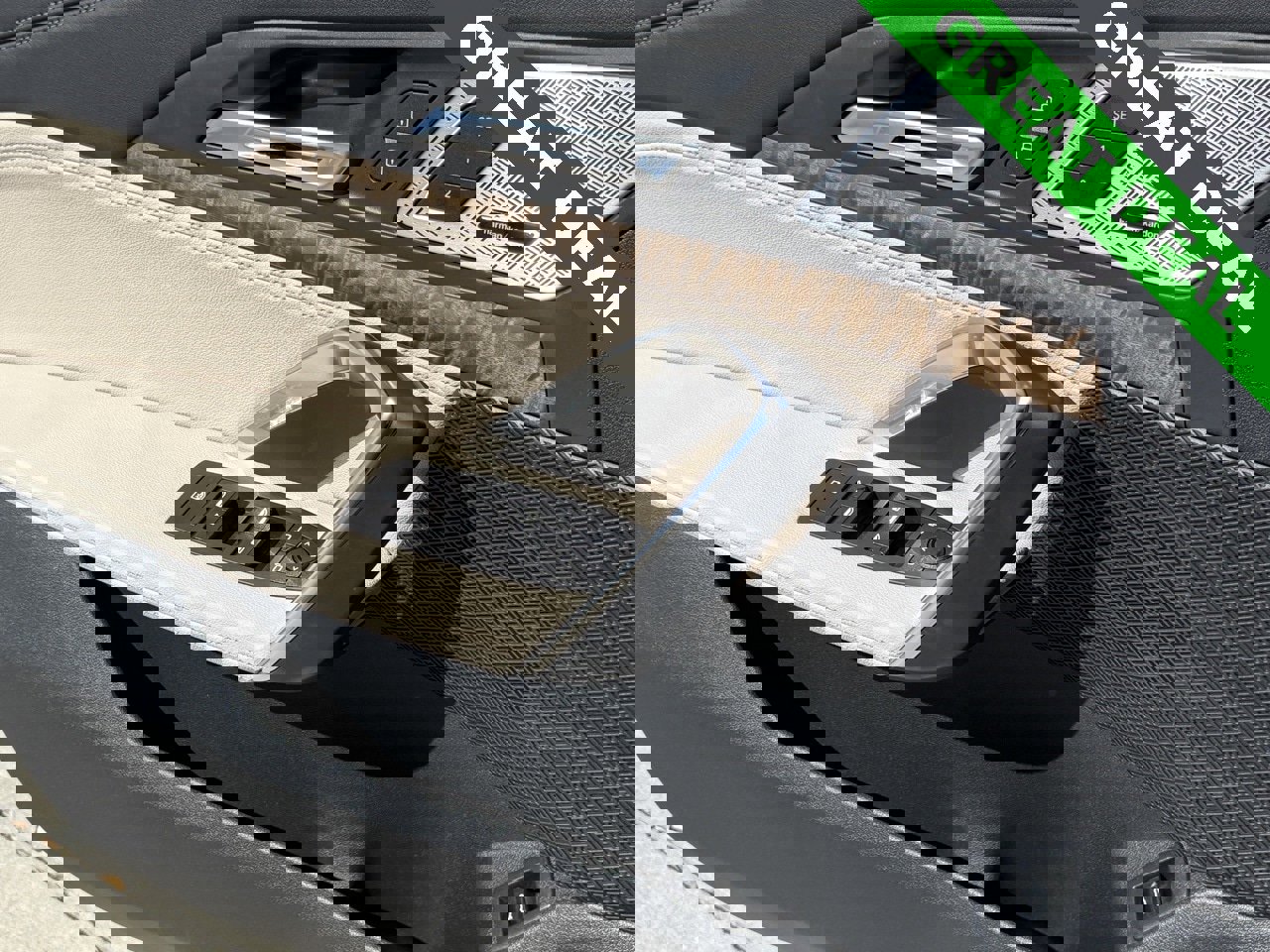 Used 2023 BMW X1 xDrive28i w/ Premium Package image 29