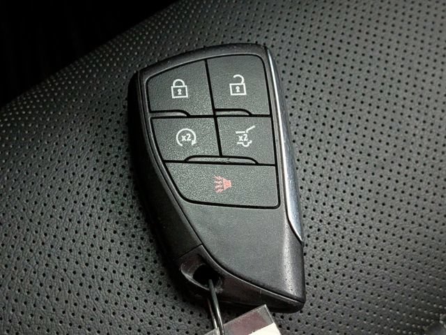 Used 2022 Buick Envision Avenir w/ Safety Package FWD image 38