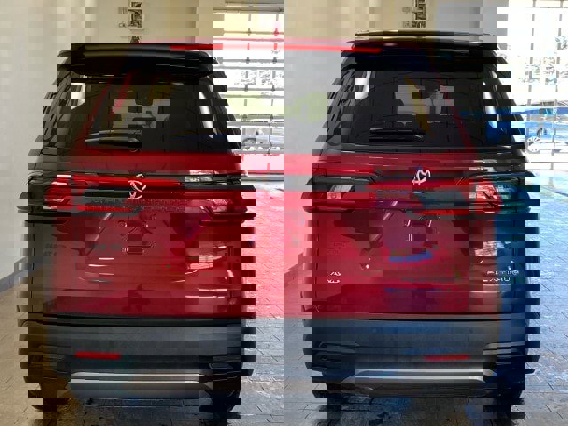 Used 2024 Toyota Grand Highlander Platinum image 8