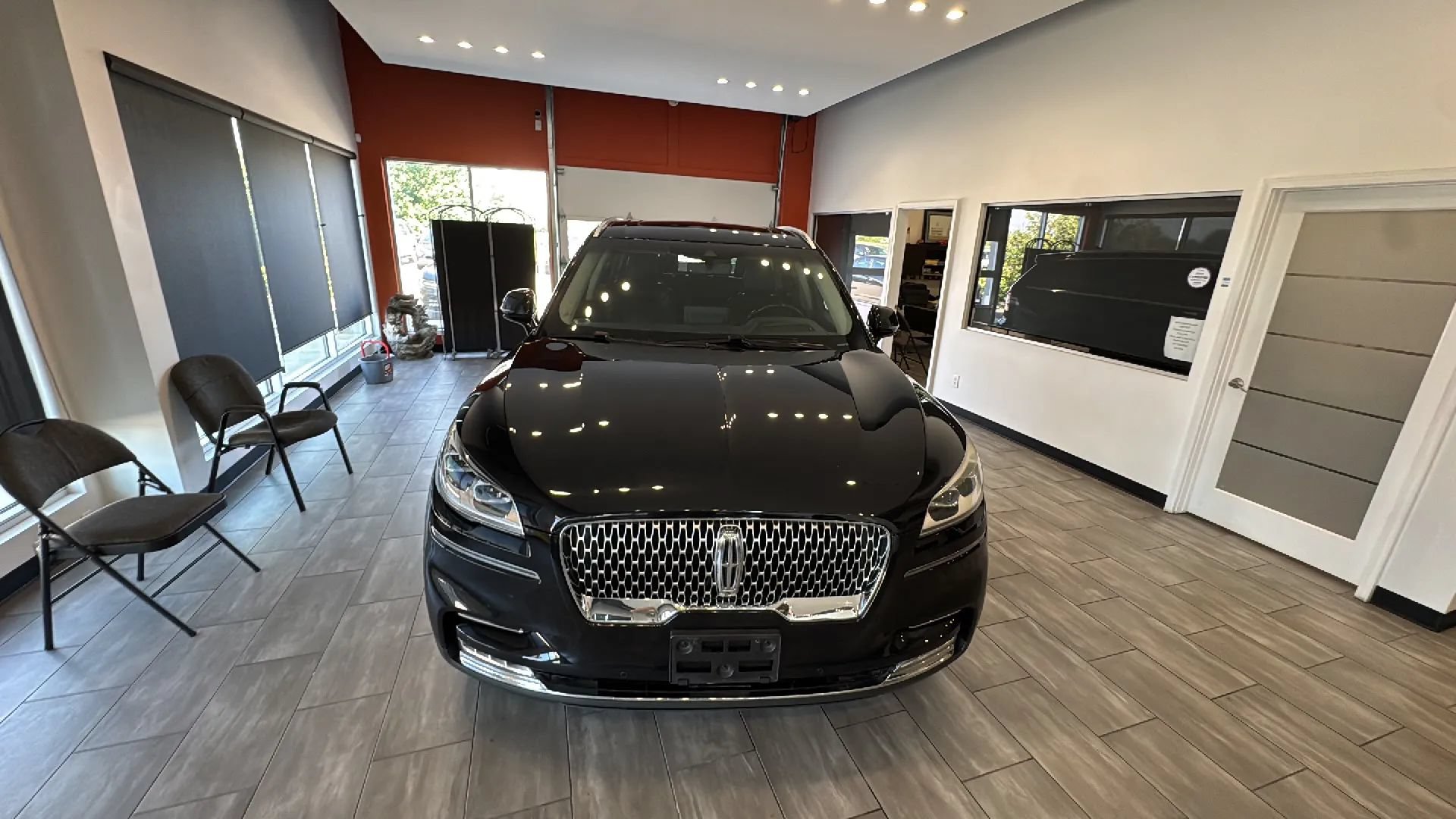 Used 2020 Lincoln Aviator Reserve w/ Equipment Group 202A AWD/4WD image 43