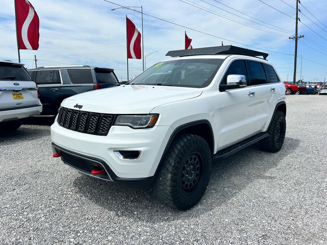 Used 2017 Jeep Grand Cherokee Limited w/ Trailer Tow Group IV AWD/4WD image 17
