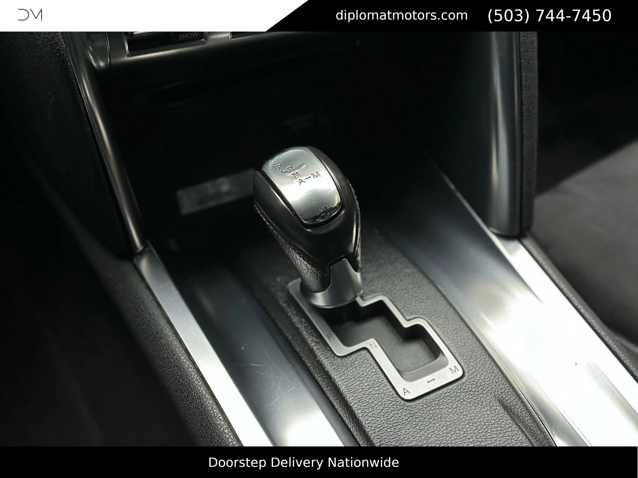 Used 2009 Nissan GT-R Premium image 25