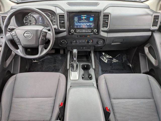 Used 2023 Nissan Frontier SV image 15