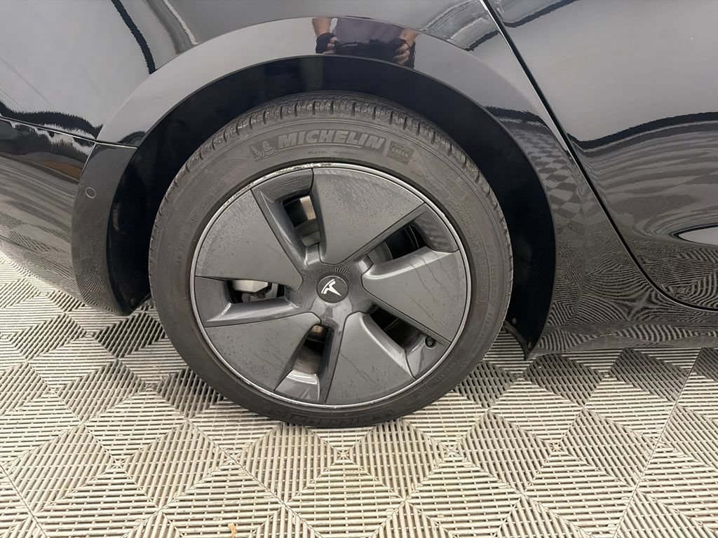 Used 2021 Tesla Model 3 Long Range AWD/4WD image 18