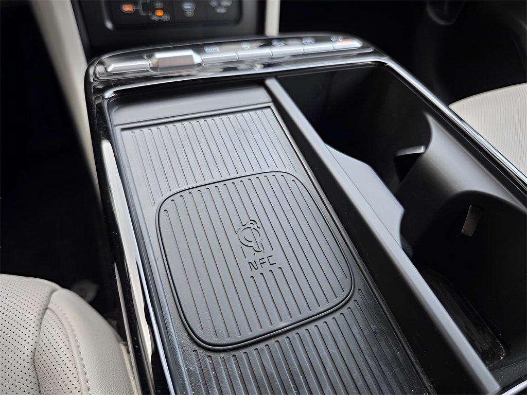 New 2025 Hyundai Tucson Limited image 36