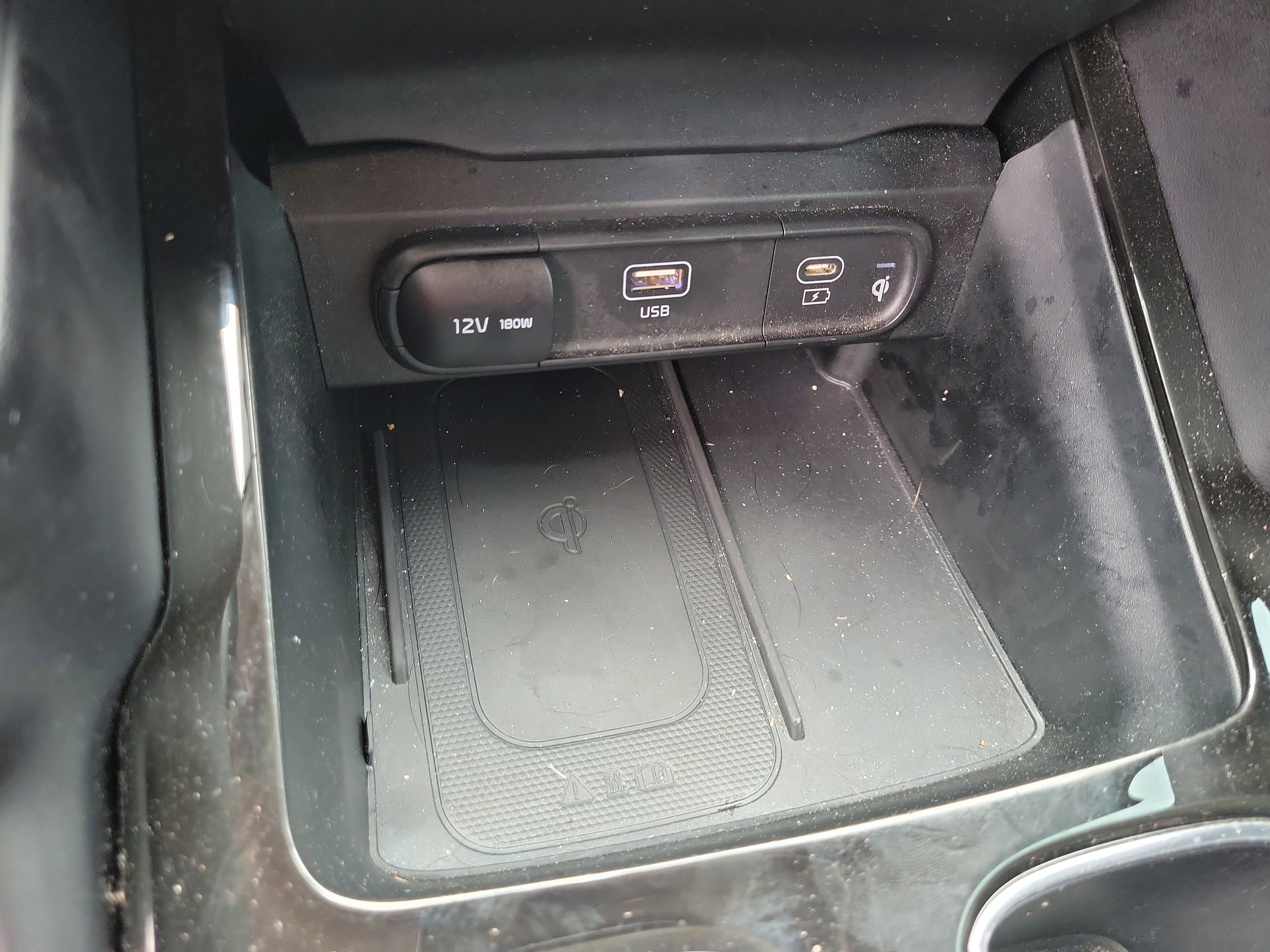 Used 2024 Kia Telluride S FWD image 29