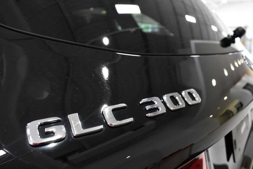 Certified 2022 Mercedes-Benz GLC 300 4MATIC image 11