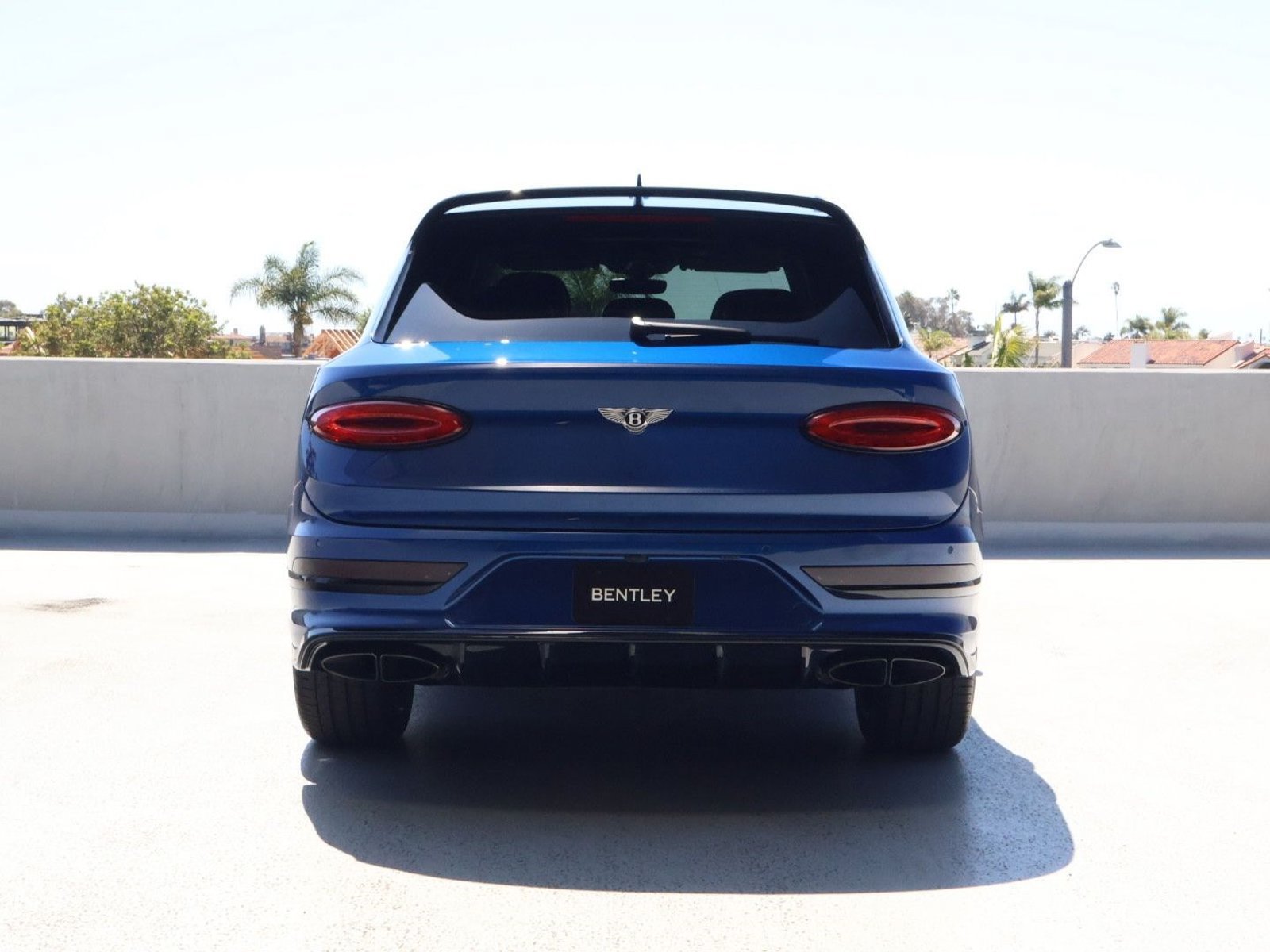 Certified 2022 Bentley Bentayga AWD/4WD image 10