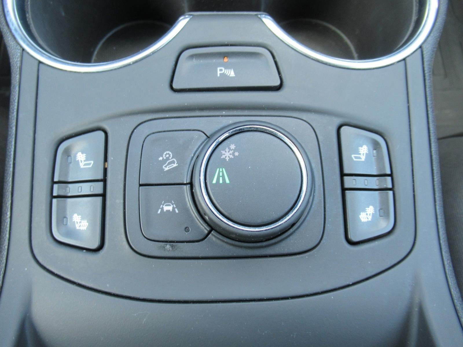 Used 2024 GMC Terrain SLT w/ Tech Package FWD image 27