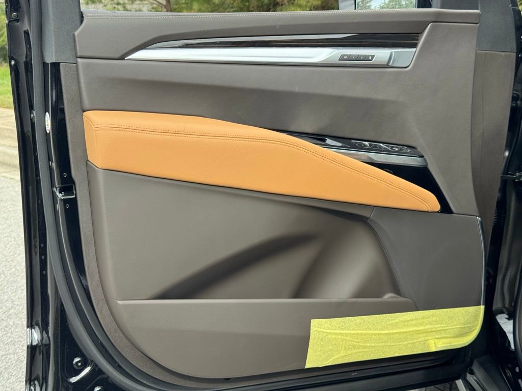 New 2026 Cadillac Escalade ESV Luxury w/ Touring Package image 16
