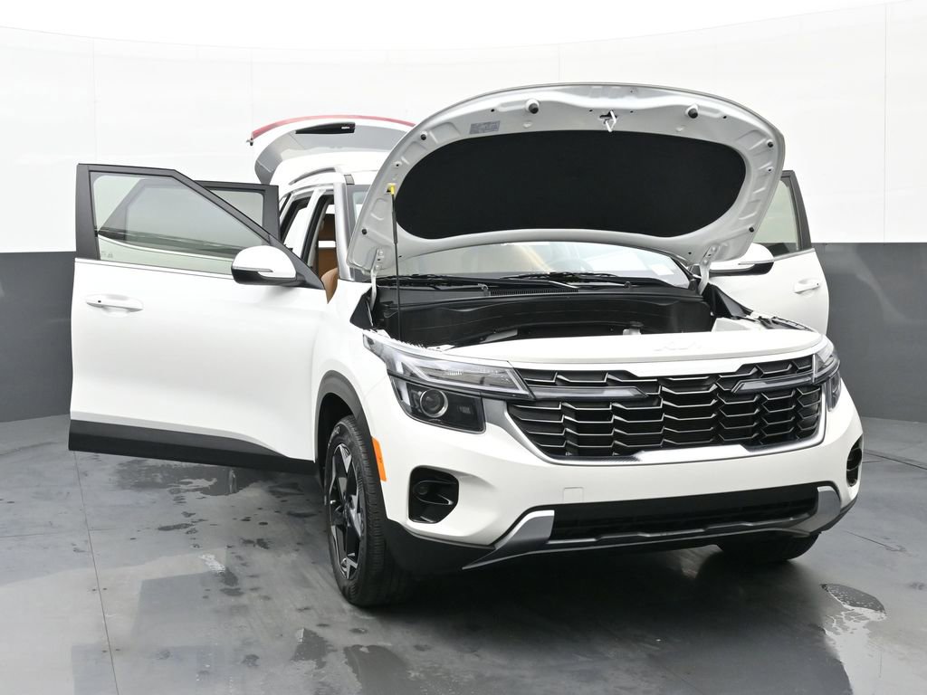 Used 2024 Kia Seltos EX image 58