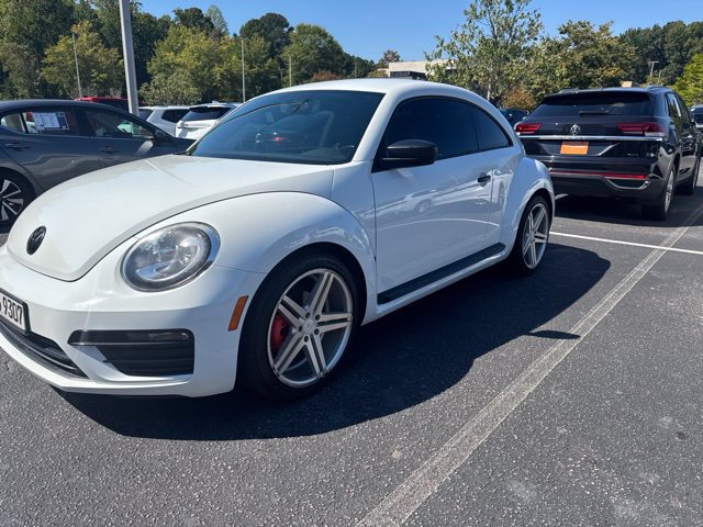 Used 2018 Volkswagen Beetle 2.0T S FWD image 9