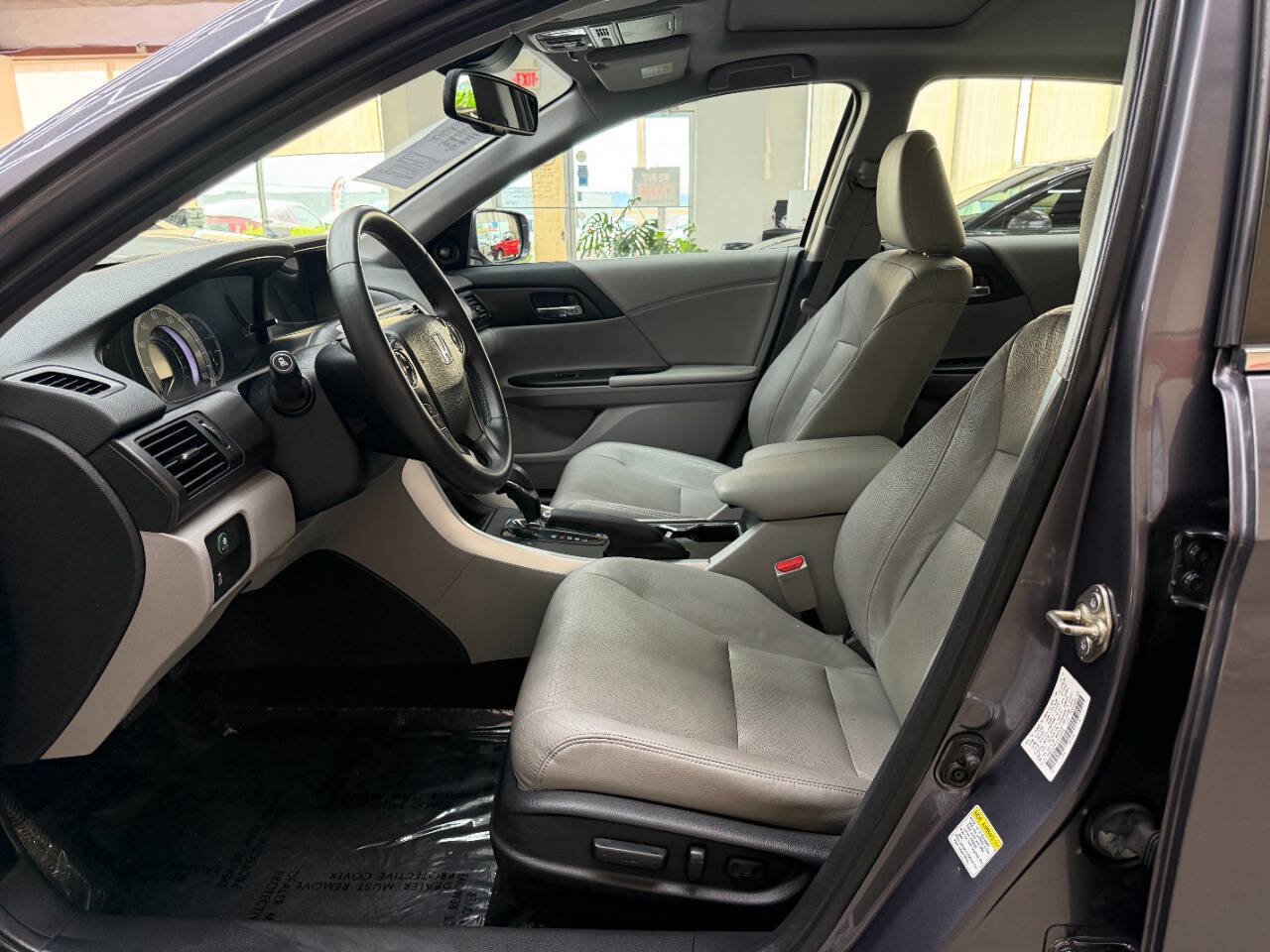 Used 2015 Honda Accord EX-L image 11