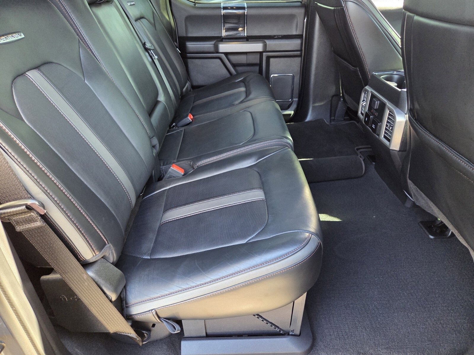 Certified 2021 Ford F350 Platinum image 14