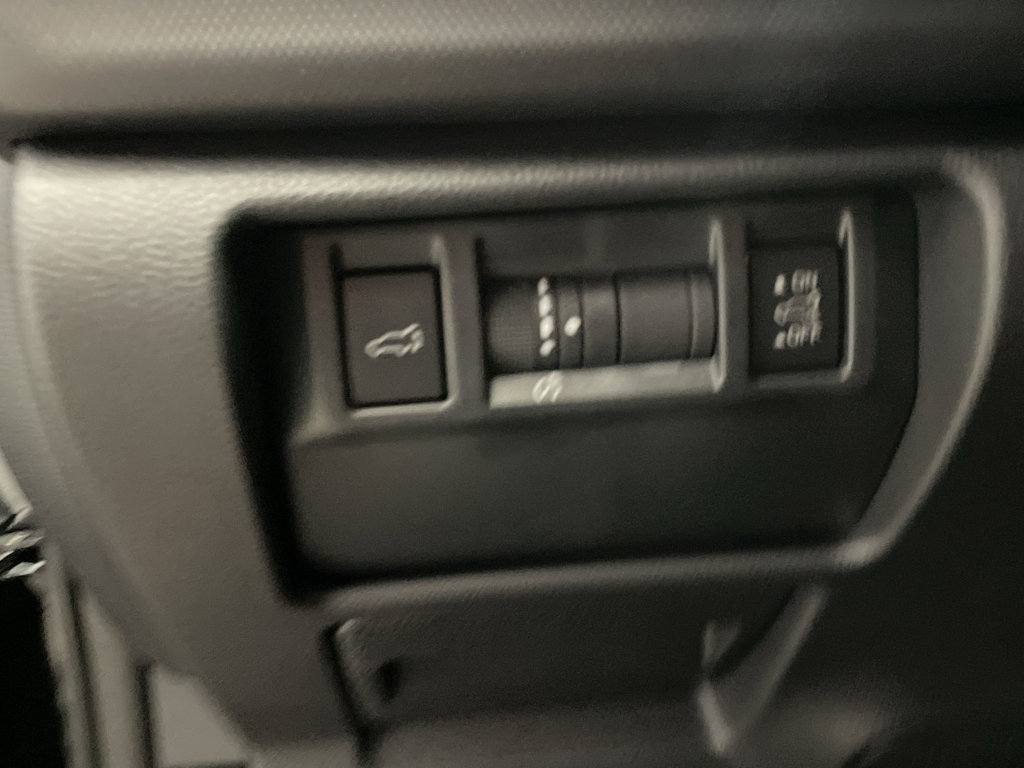 Certified 2025 Subaru Forester Touring w/ Protection Package image 15