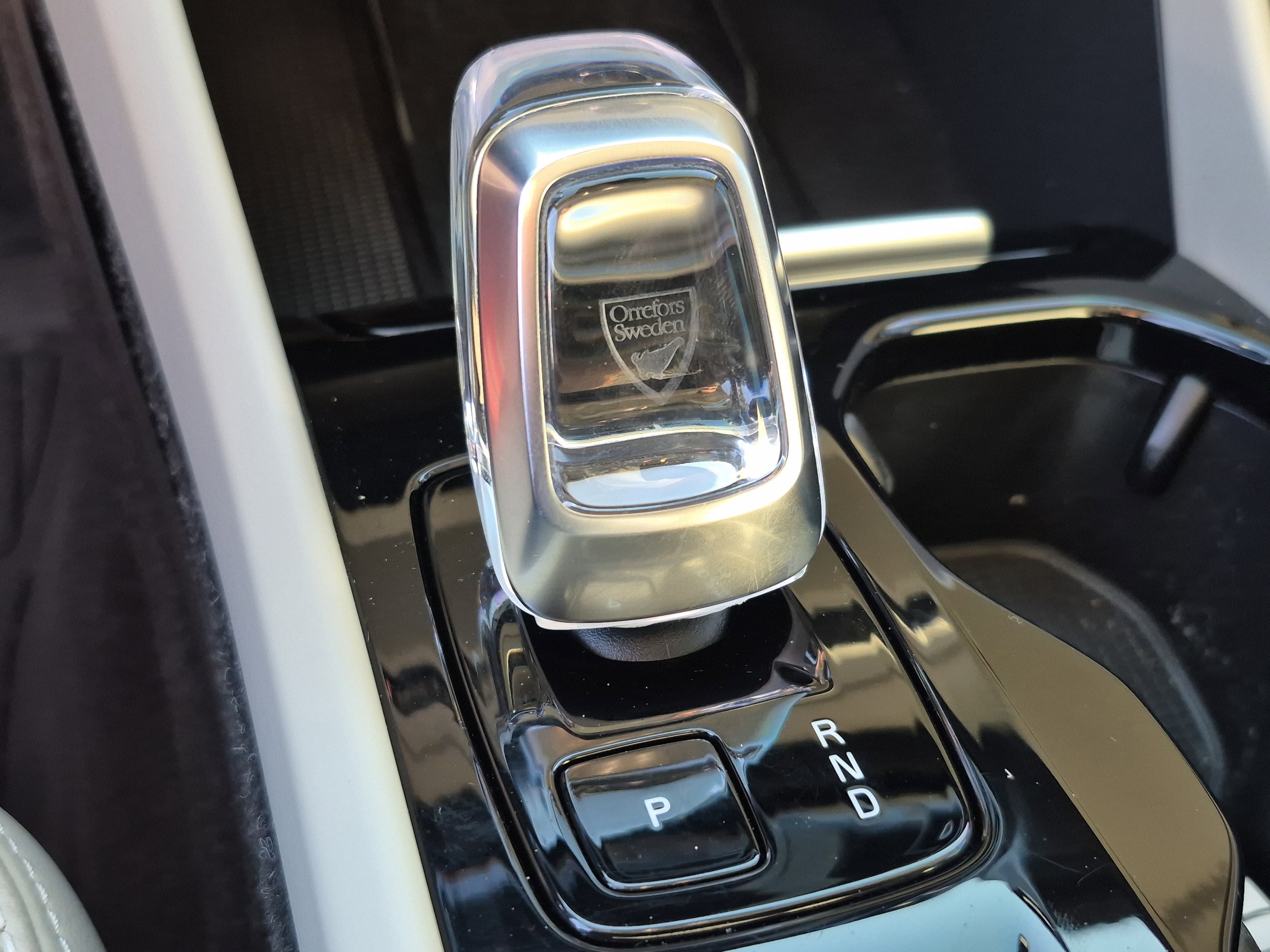 Used 2023 Volvo XC40 B5 Plus w/ Driver Assist Package image 27