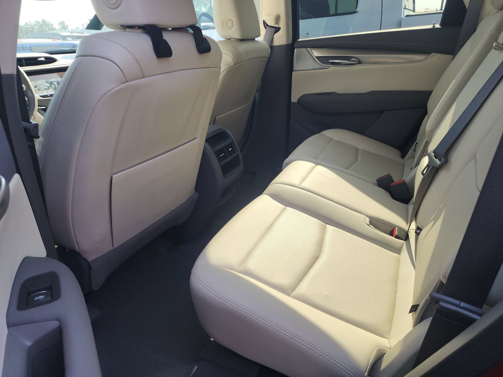 Used 2024 Cadillac XT5 Premium Luxury w/ LPO, Floor Liner Package AWD/4WD image 12