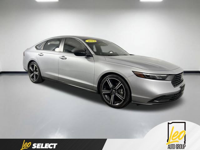 Used 2023 Honda Accord Sport image 9