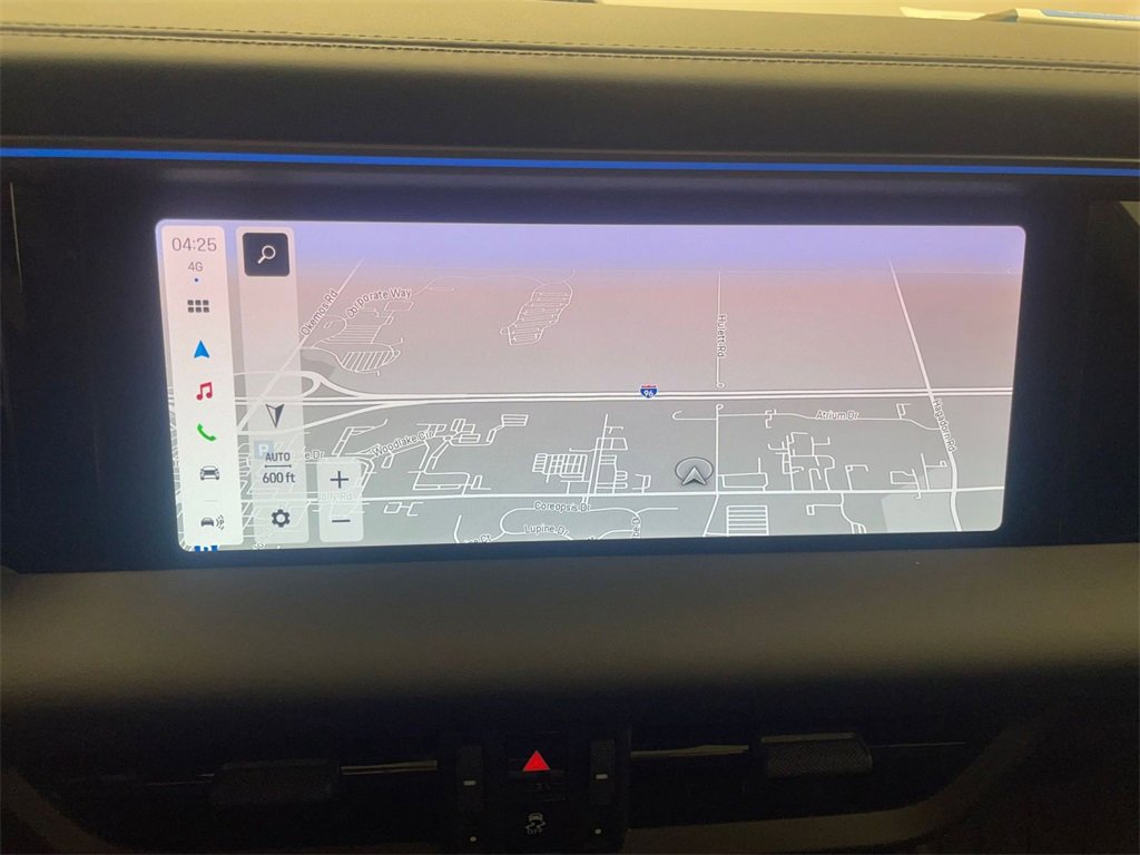 New 2025 Porsche Macan 4S Electric image 9