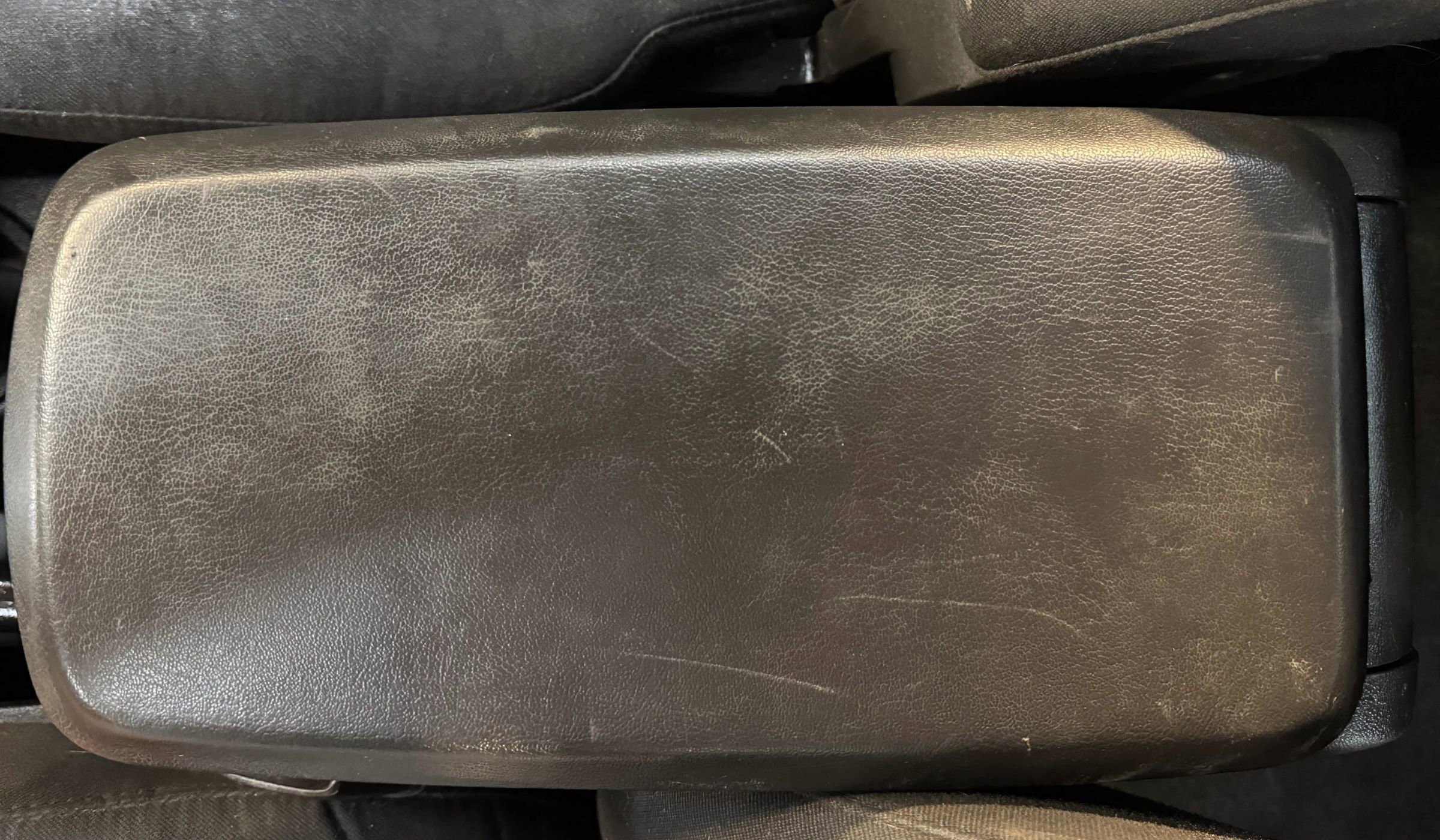 Used 2008 Pontiac Torrent 2WD image 21