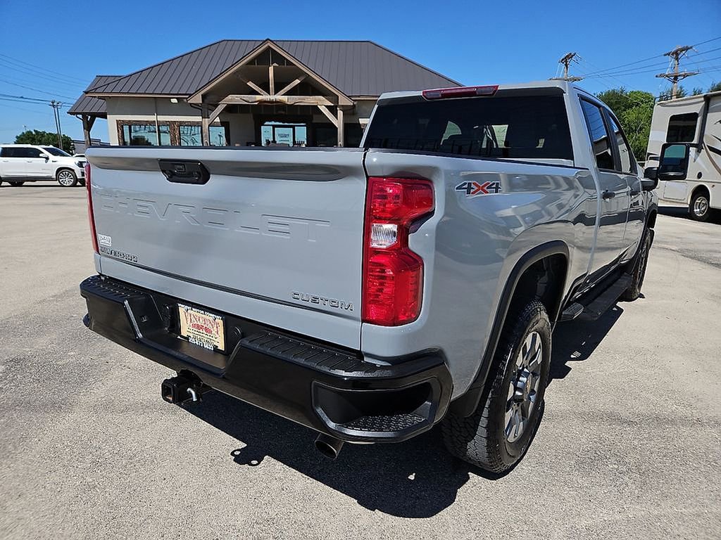 Used 2024 Chevrolet Silverado 2500 Custom w/ Custom Convenience Package AWD/4WD image 7
