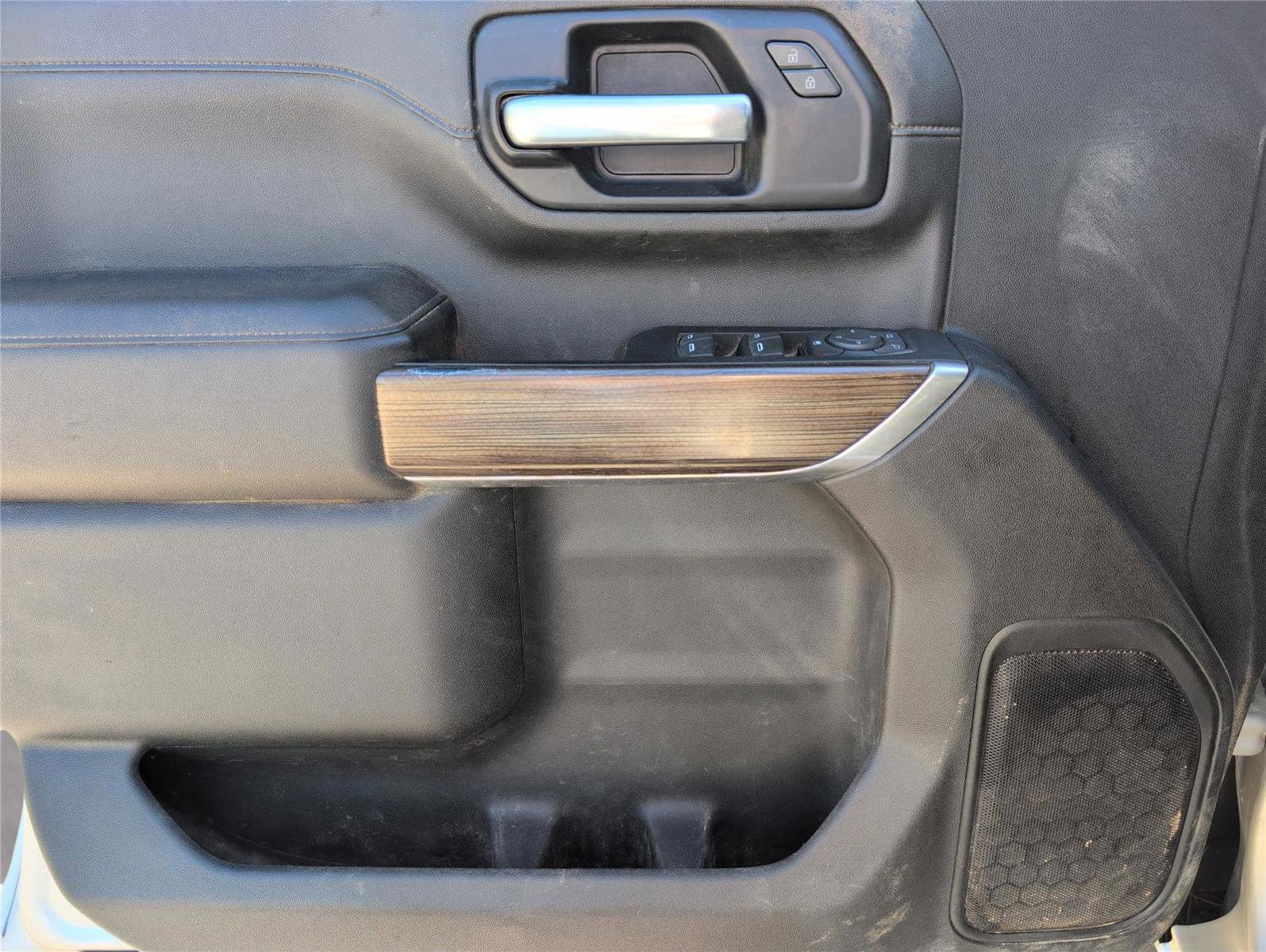 Used 2023 Chevrolet Silverado 2500 LT w/ Convenience Package AWD/4WD image 11