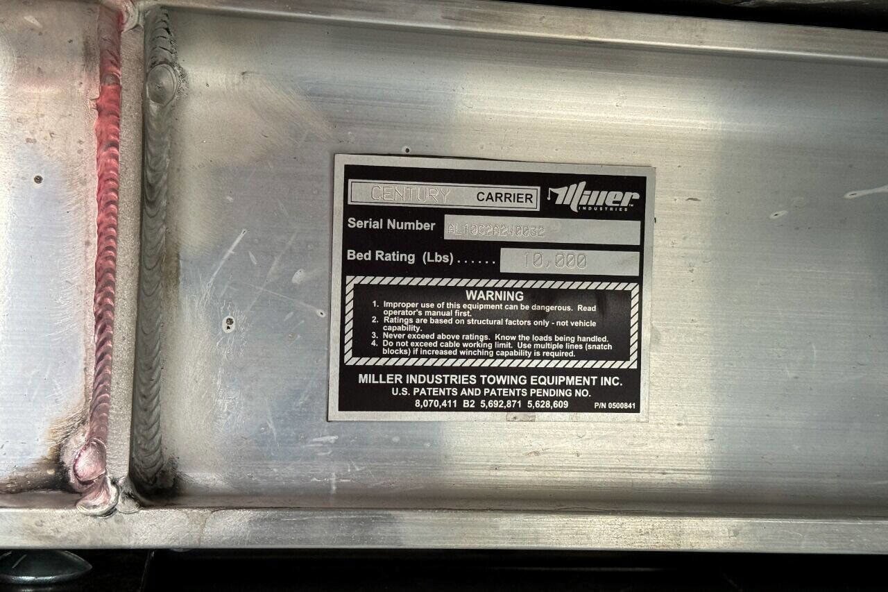 Used 2024 RAM 5500 SLT w/ Quick Order Package 2YG SLT image 34