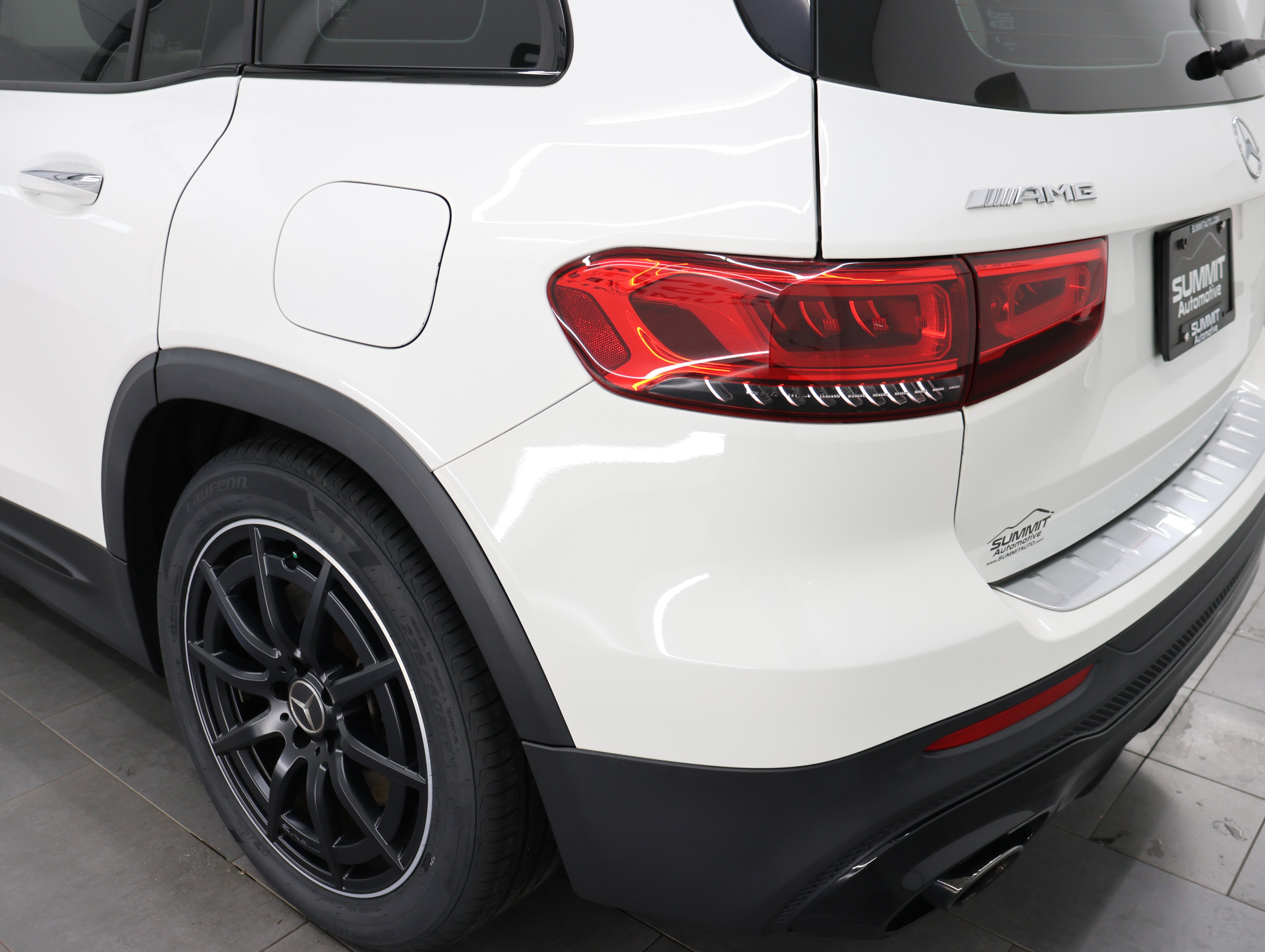 Used 2022 Mercedes-Benz GLB 35 AMG 4MATIC image 32