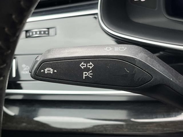 Used 2019 Audi Q8 Prestige AWD/4WD image 44