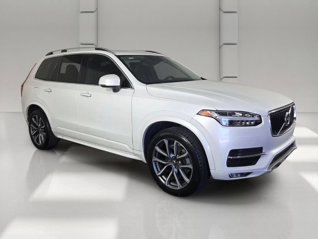 Used 2019 Volvo XC90 T6 Momentum w/ Protection Package Premier AWD/4WD image 2