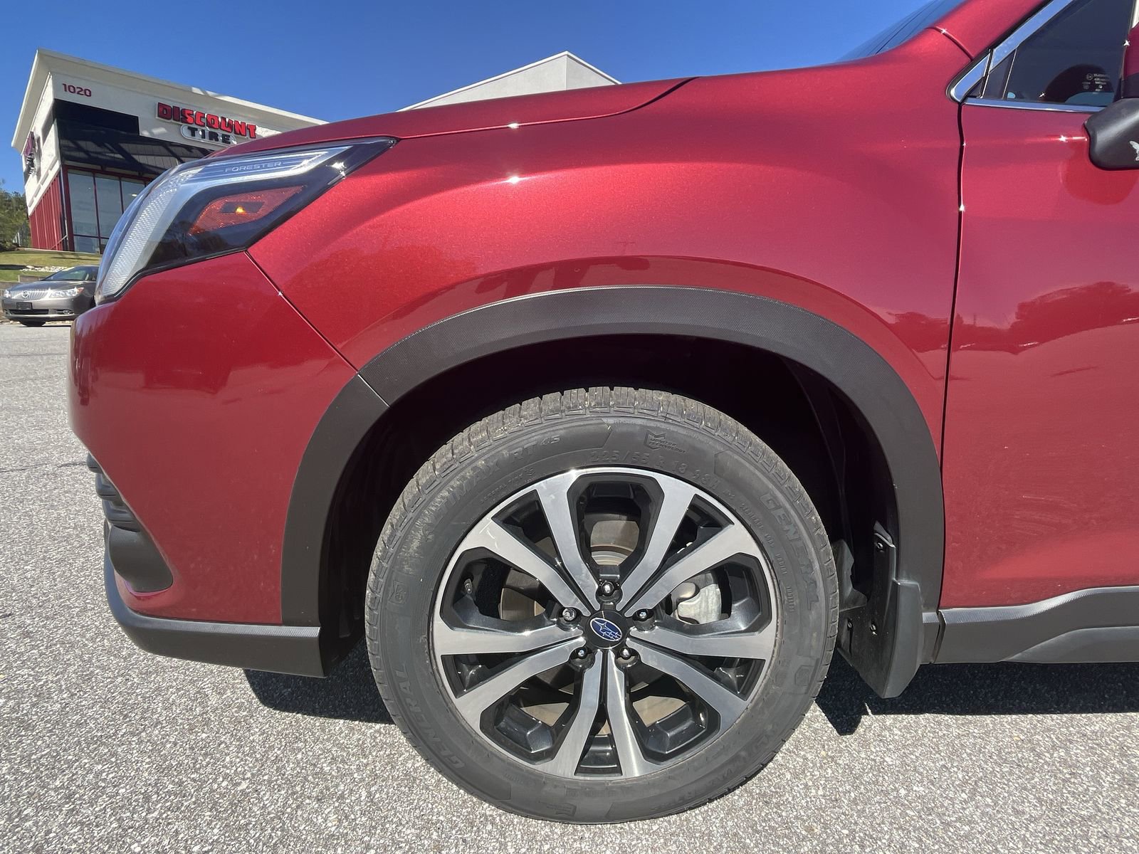 Certified 2023 Subaru Forester Limited w/ Popular Package #3 AWD/4WD image 13