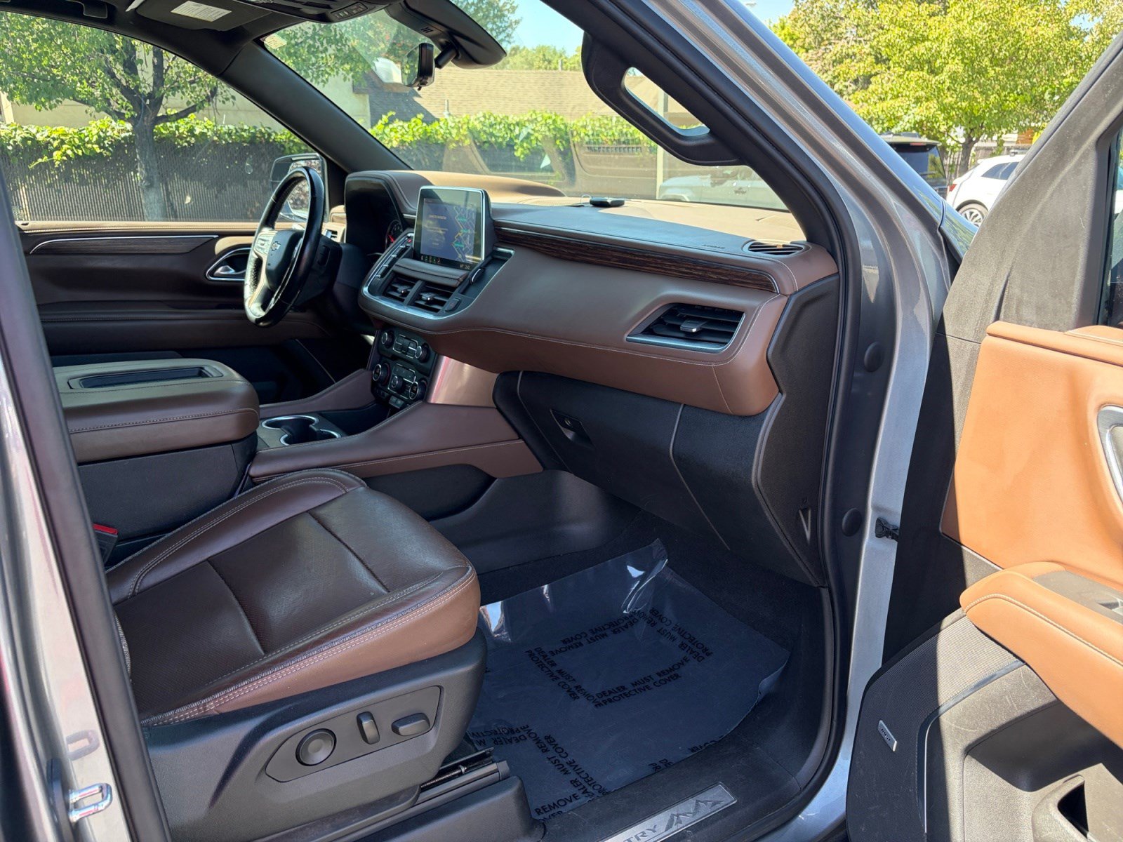 Used 2021 Chevrolet Tahoe High Country AWD/4WD image 29