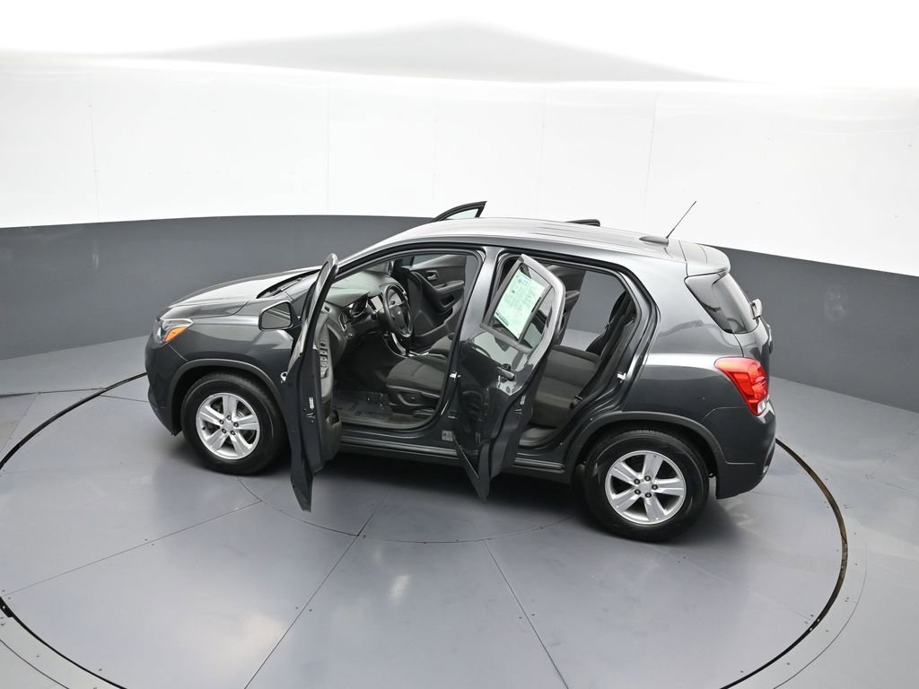 Used 2019 Chevrolet Trax LS image 42