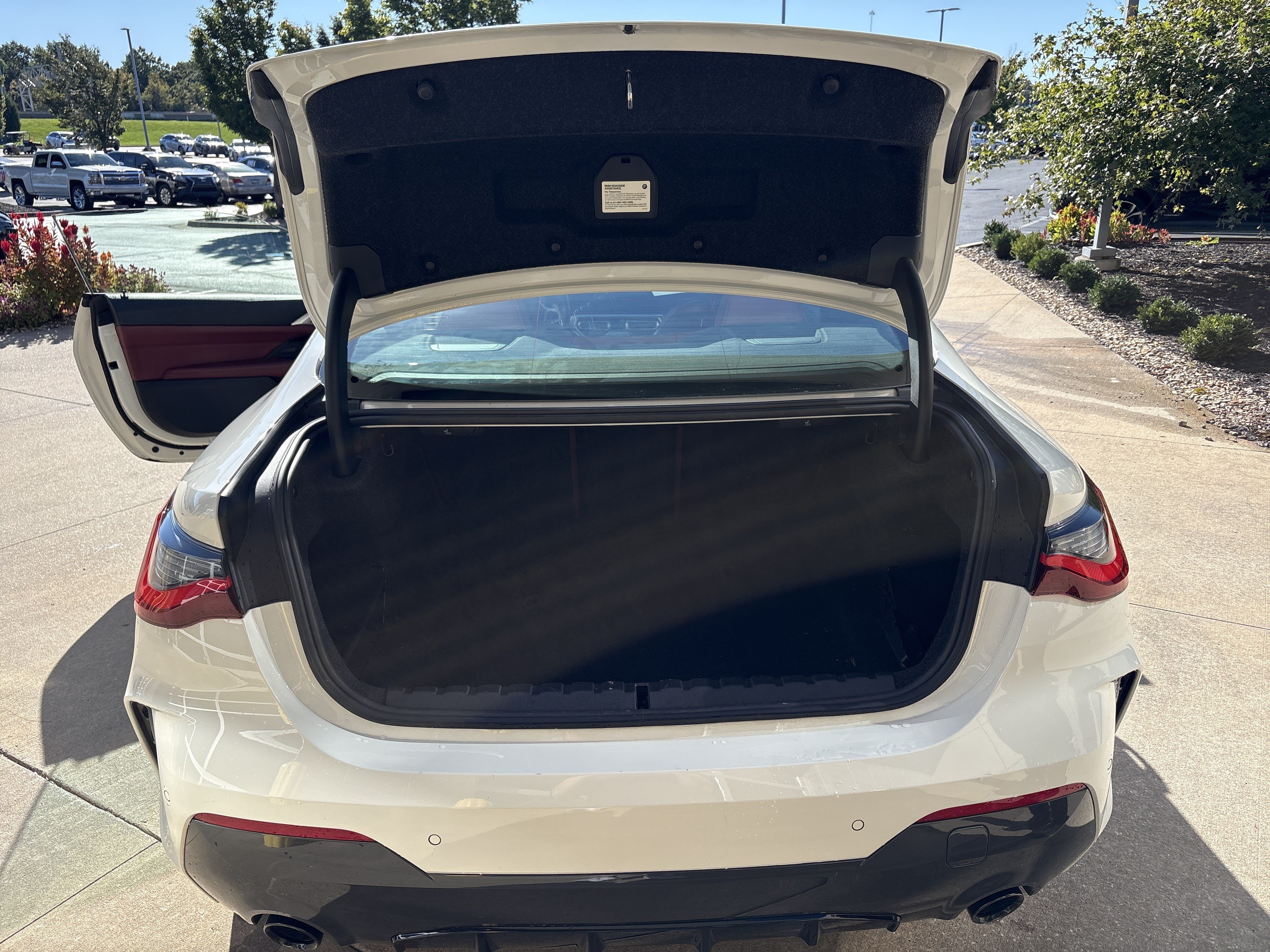 Used 2022 BMW 430i xDrive Coupe w/ M Sport Package AWD/4WD image 32