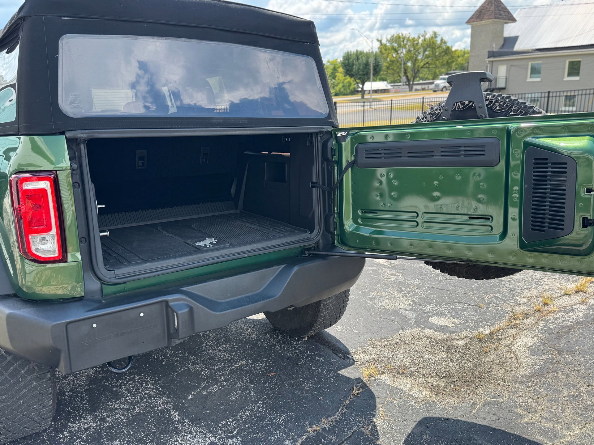 Used 2022 Ford Bronco 4-Door image 14